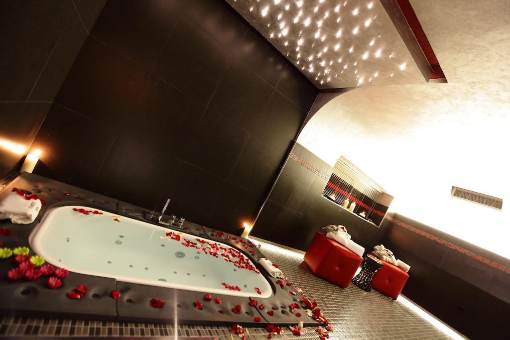 Vanity Spa Aparthotel Balestrate ภายนอก รูปภาพ